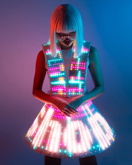 SCREEN DRESSES